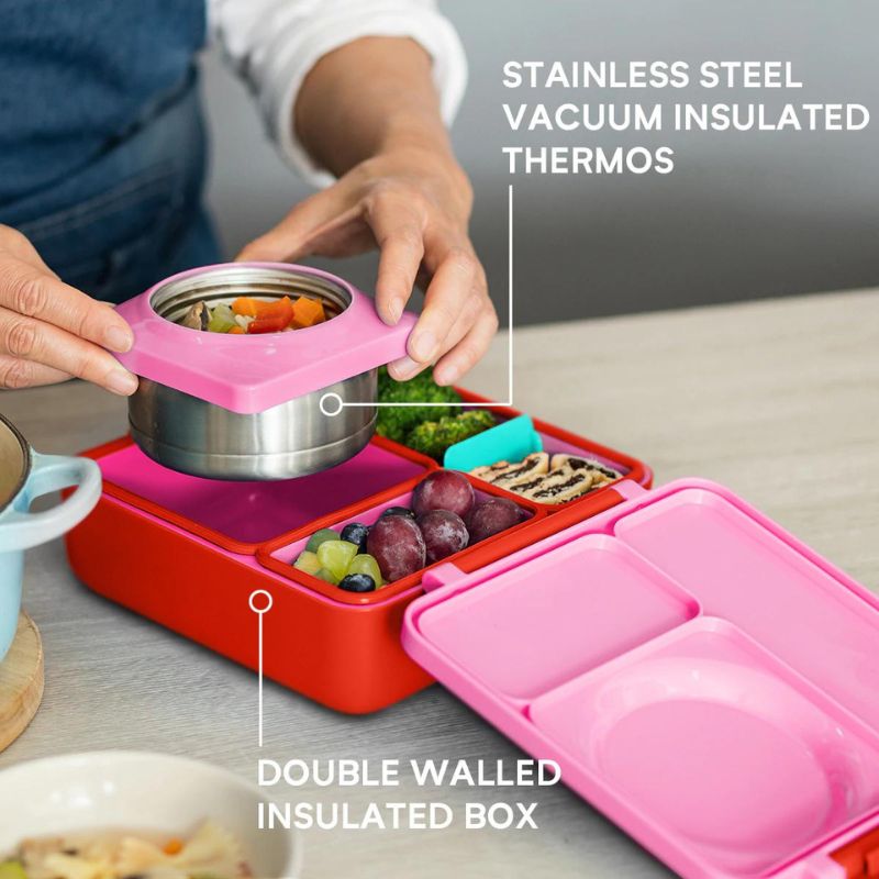 Omebox V2 leak proof bento lunch box with a thermos food jar - filled lunchbox and thermos is getting put in.