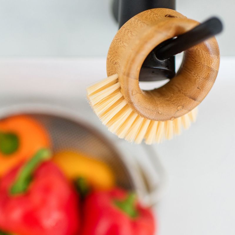 Full Circle The Ring Veggie Brush My Green Stuff