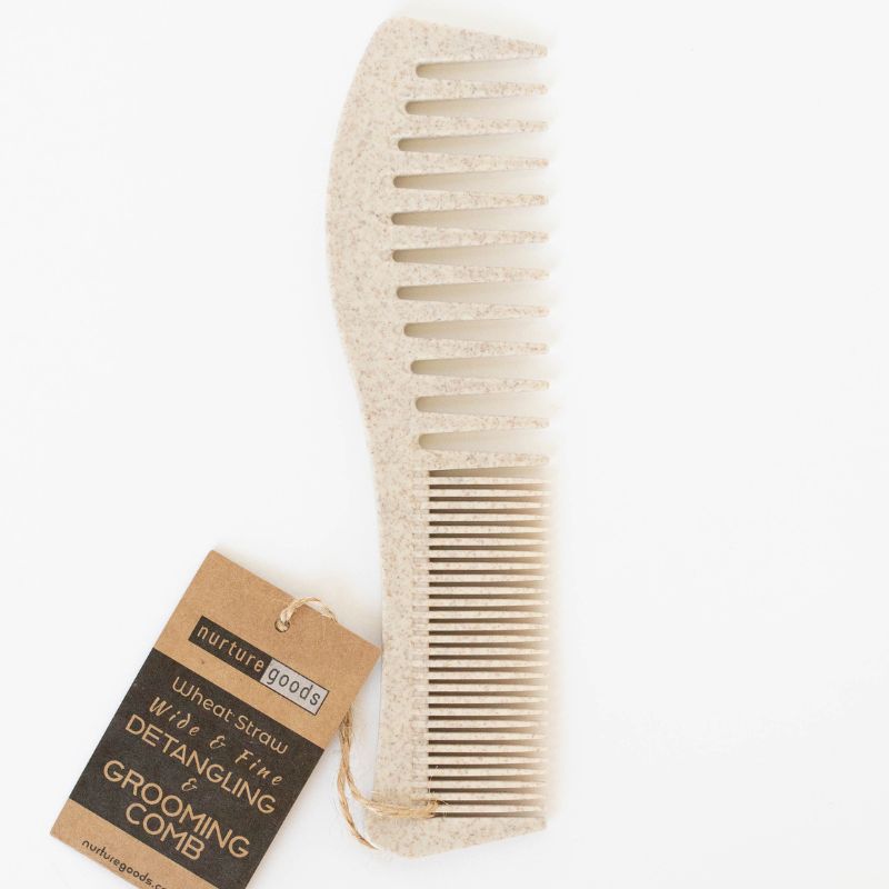 Green Essentials wheat straw detangling & grooming comb - natural.