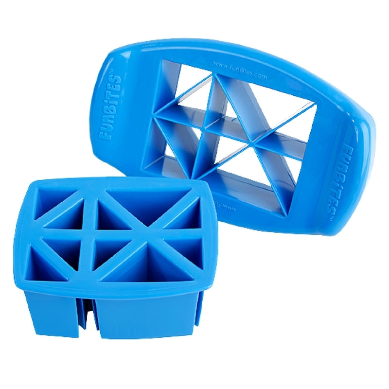 FunBites sandwich cutter - triange in blue. 